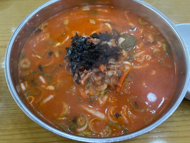 명동곰국시봉평막국수 사진 7