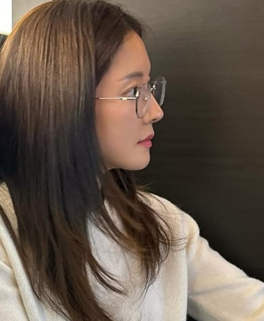 공부하기 싫어서 연기과 진학했는데.. 얼떨결에 대박나버린 여배우 근황 수치 하나로 흐름이 바뀌었다 이미지 1