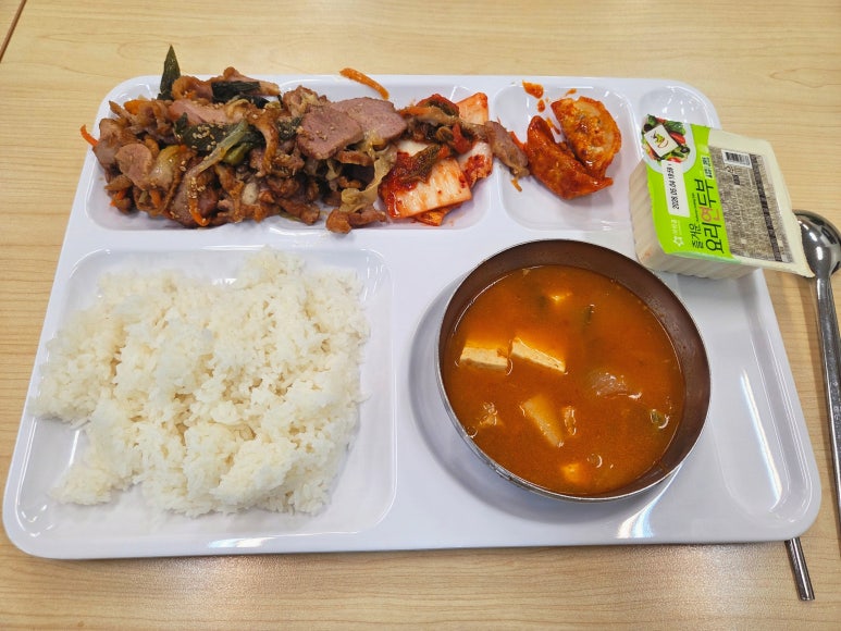 우영푸드빌 대표 사진