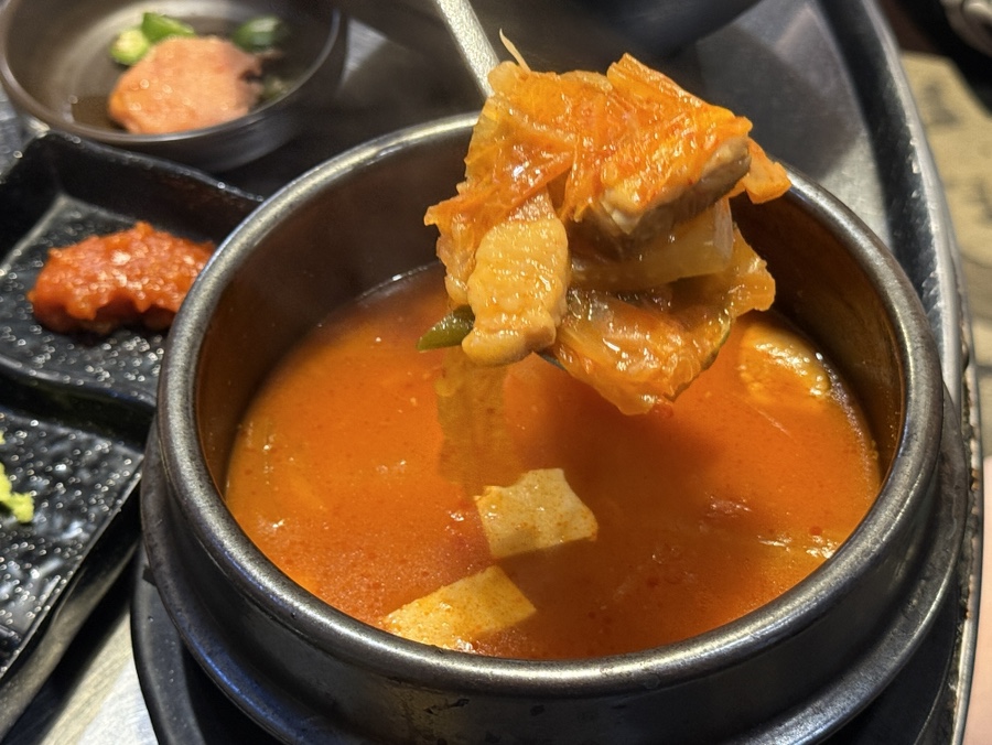 돼지통 역삼본점 사진 7