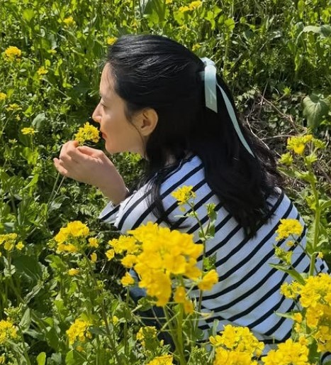 그냥 말이 안 된다는 이영애 최근 미모 수준. jpg 다시 화제가 되는 흐름이다 이미지 5