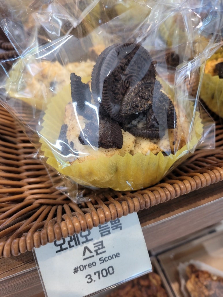 카페카운티 홍대점 사진 3