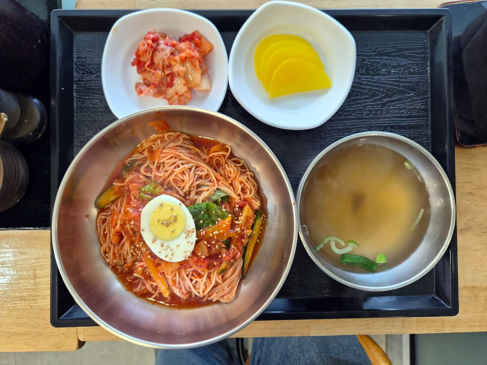 웰빙멸치국수 서교점 사진 4