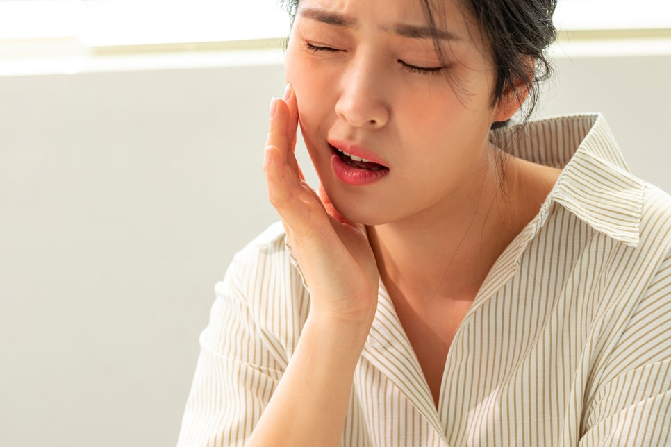 통진치과추천 충치 때문에 음식을 씹기 어렵다면