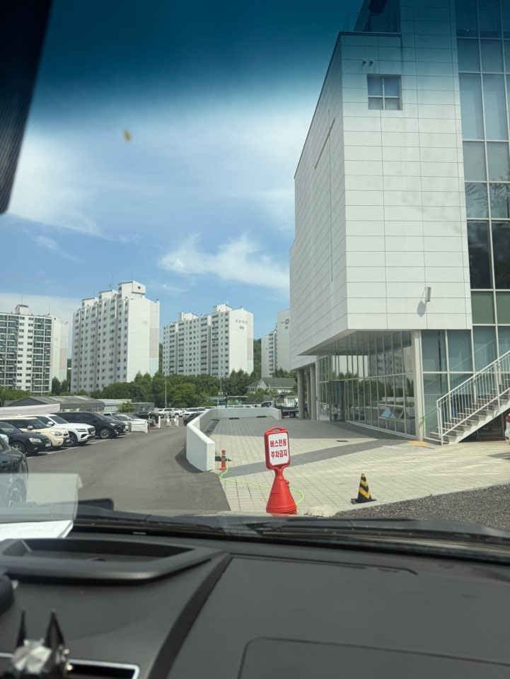 김포 중대형견 전용 애견카페 DOG-ING 방문 후기 — 사진 5