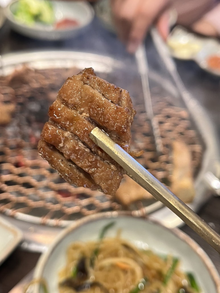홍기와숯불갈비 사진 2