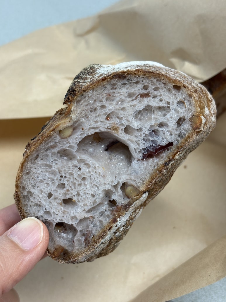 빵을집다 사진 8