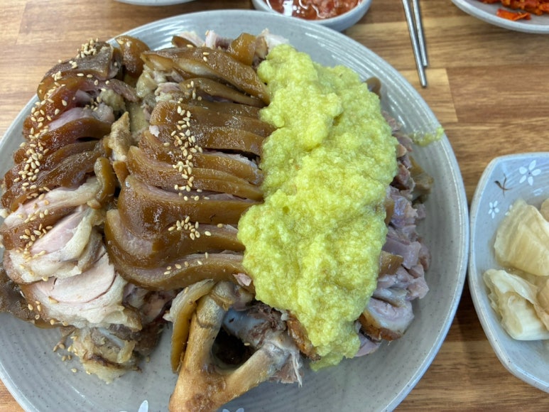 신의주왕족발순대국 사진 7