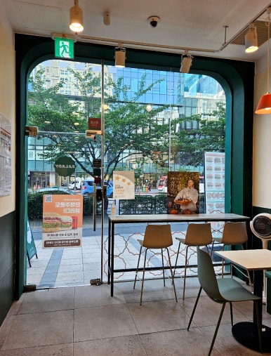 샐러디 판교역점 사진 6