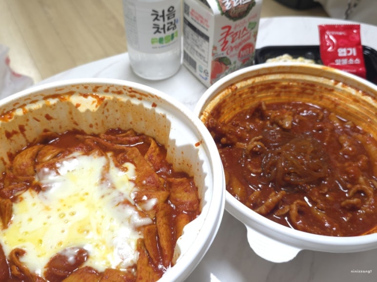 동대문엽기떡볶이 발산역점 사진 2