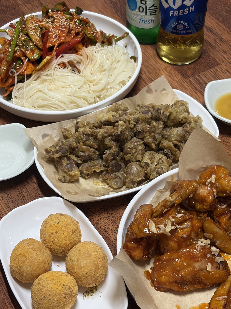 옛통치킨 노형점 사진 6