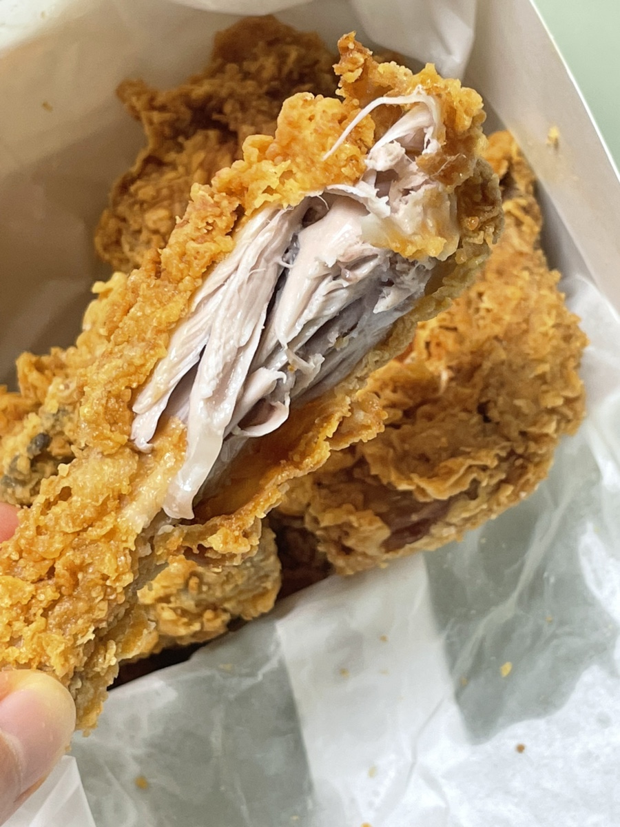 덤브치킨 한티역점 사진 3