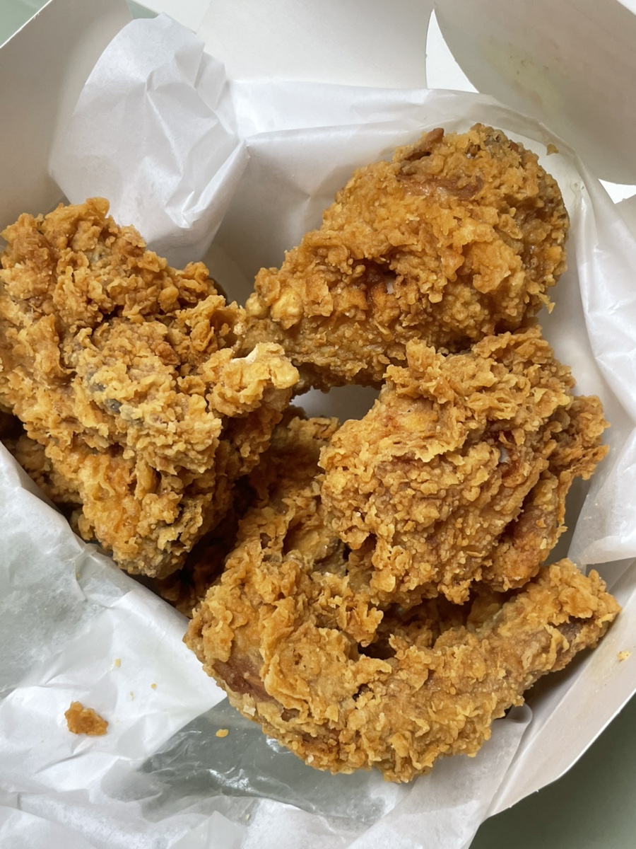 덤브치킨 한티역점 사진 5