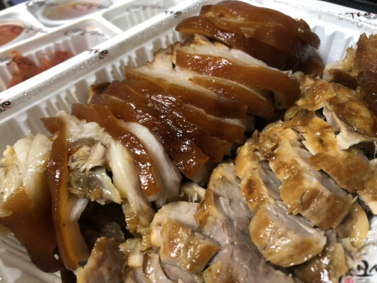 더맛있는족발보쌈 교대점 사진 5