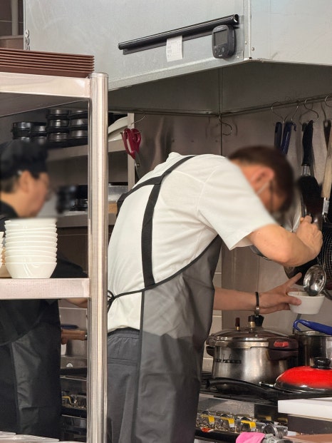 모퉁이밥집 사진 2