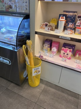 메가MGC커피 신논현역점 사진 6
