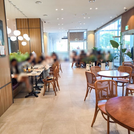 곤트란쉐리에 논현건설회관점 사진 6