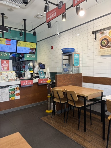 싸다김밥 가산푸르지오시티점 사진 2