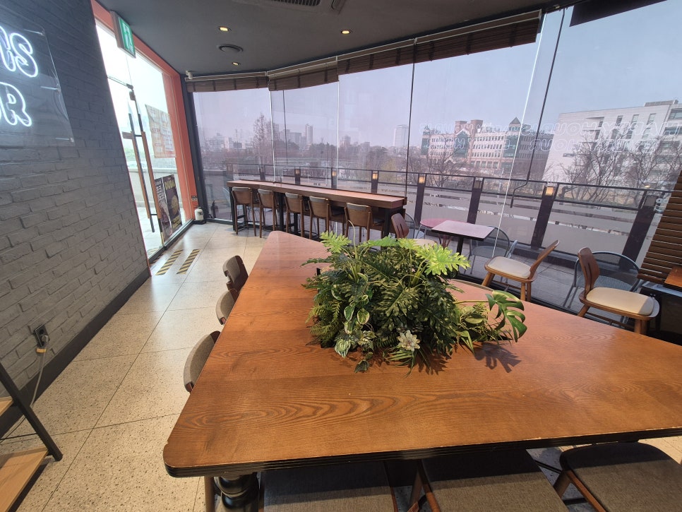 던킨 연세안과병원점 사진 5