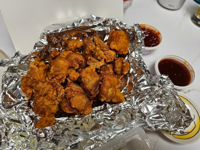 큰집닭강정 발산점 사진 2