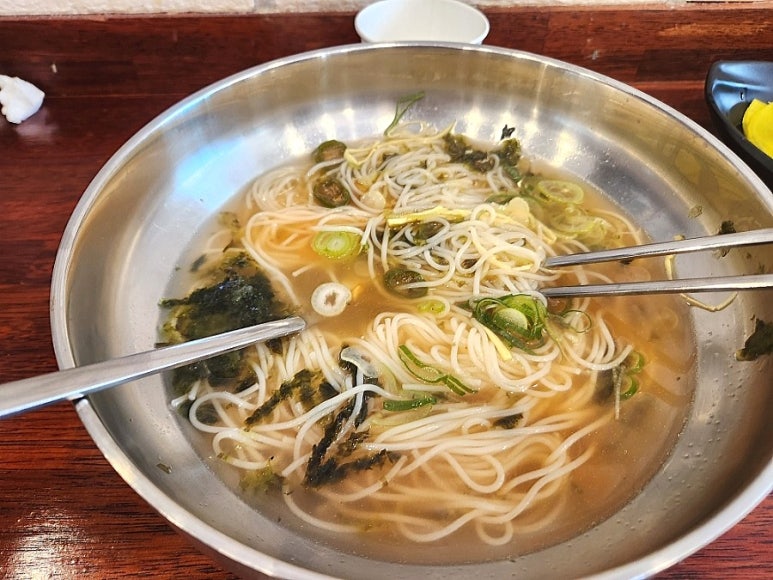 행운동멸치국수 사진 5