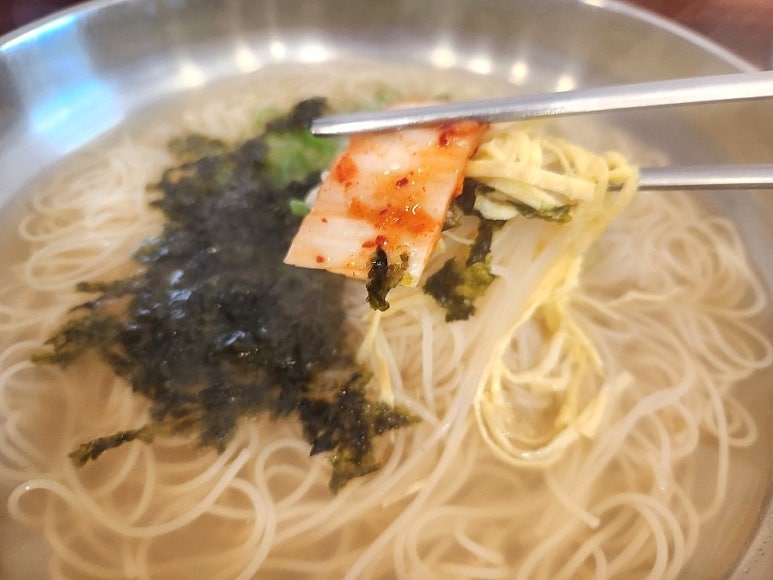 행운동멸치국수 사진 4