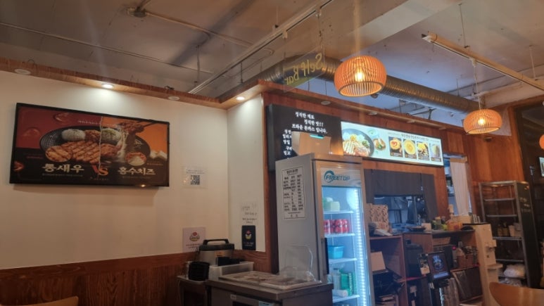 브라운돈까스 뱅뱅사거리점 사진 6
