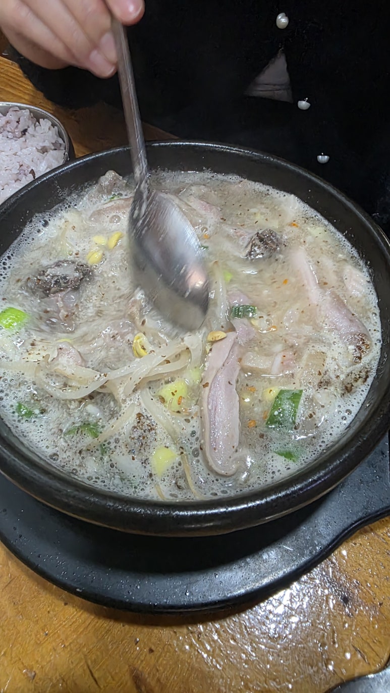 전주콩뿌리콩나물국밥 모란점 사진 4