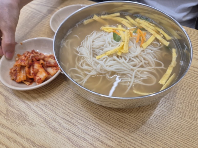 공릉동원조멸치국수 자양점 사진 3