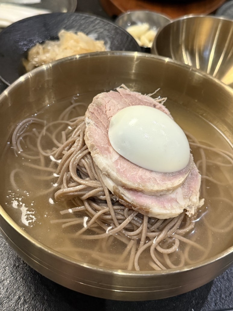남영돈 성수점 대표 사진