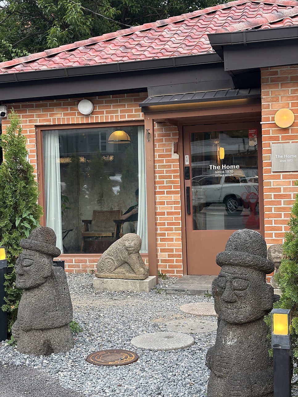 안양 삼막사 애견동반 감성카페 더홈 방문 후기 — 사진 3
