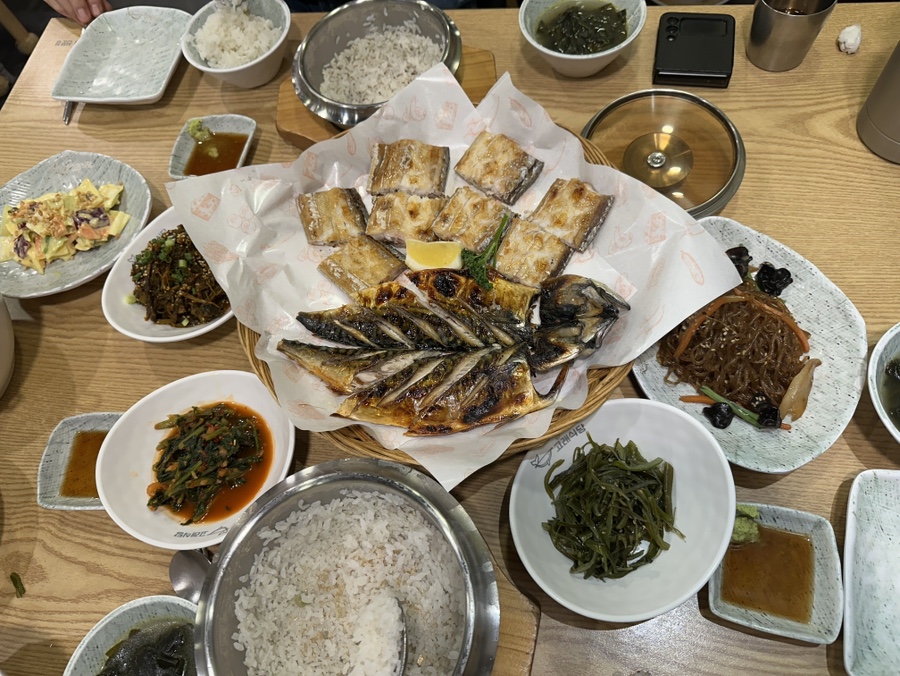 고래식당 연희점 사진 6
