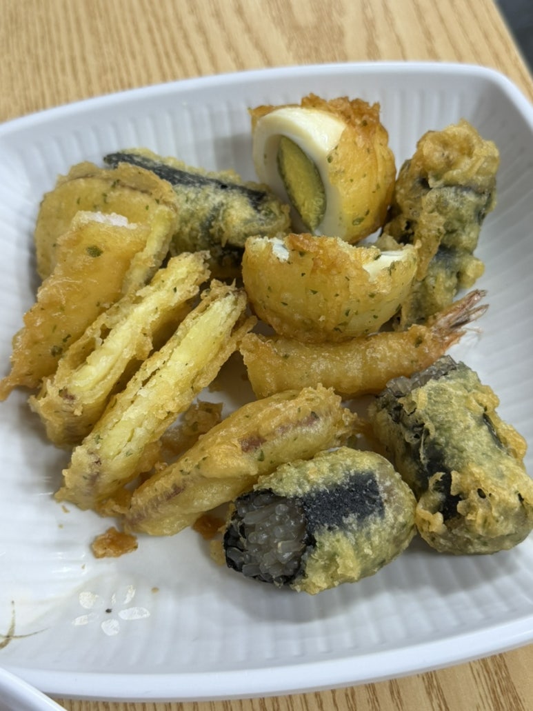 감동튀김 매탄점 사진 5