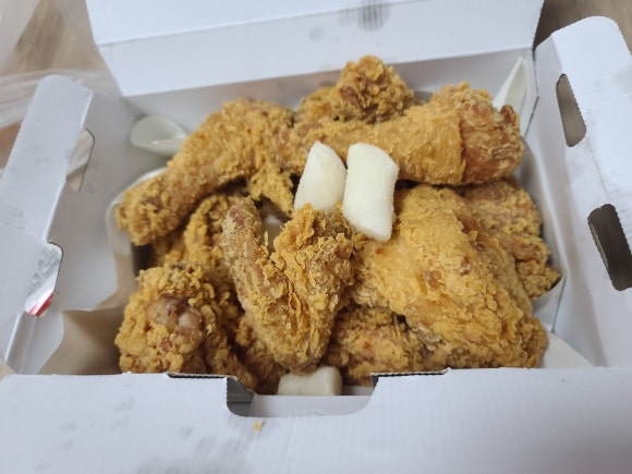 치킨마루 백현화랑초교점 사진 5