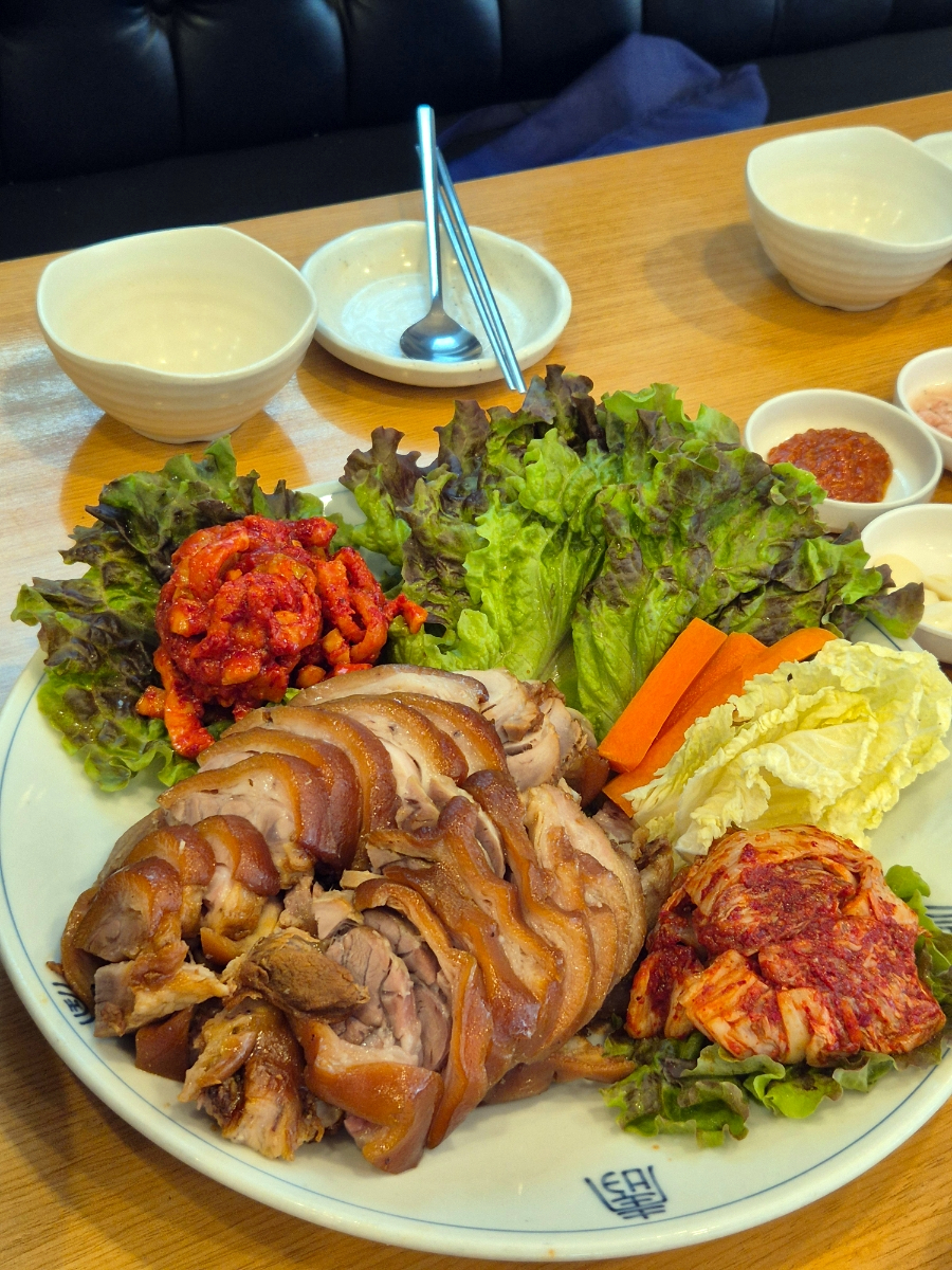족발보쌈마을 사진 2