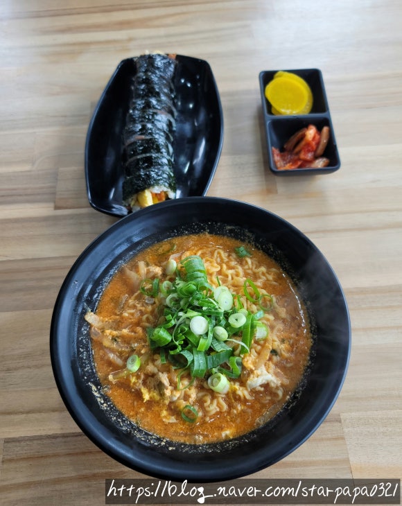 돈내코로타리김밥 사진 7
