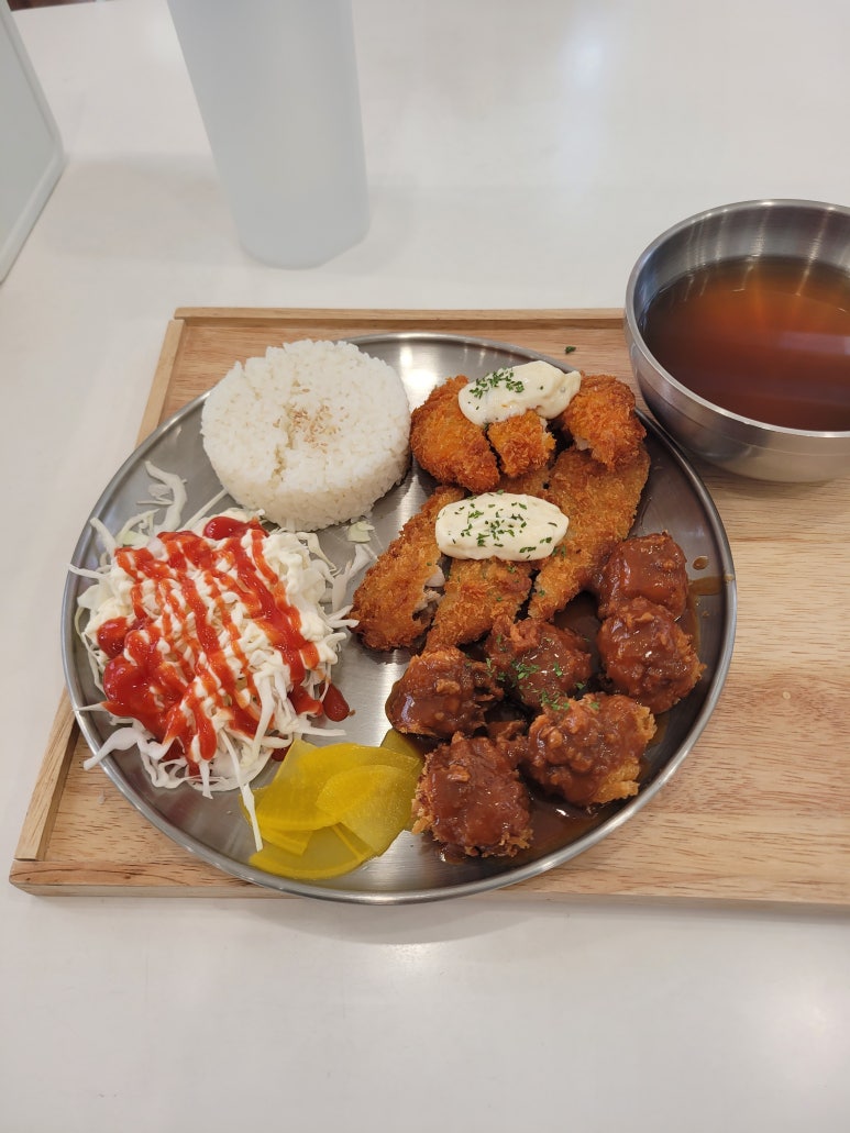 모란돈 대표 사진