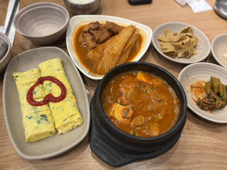 비스트로 분당김치찜 광교직영점 사진 5