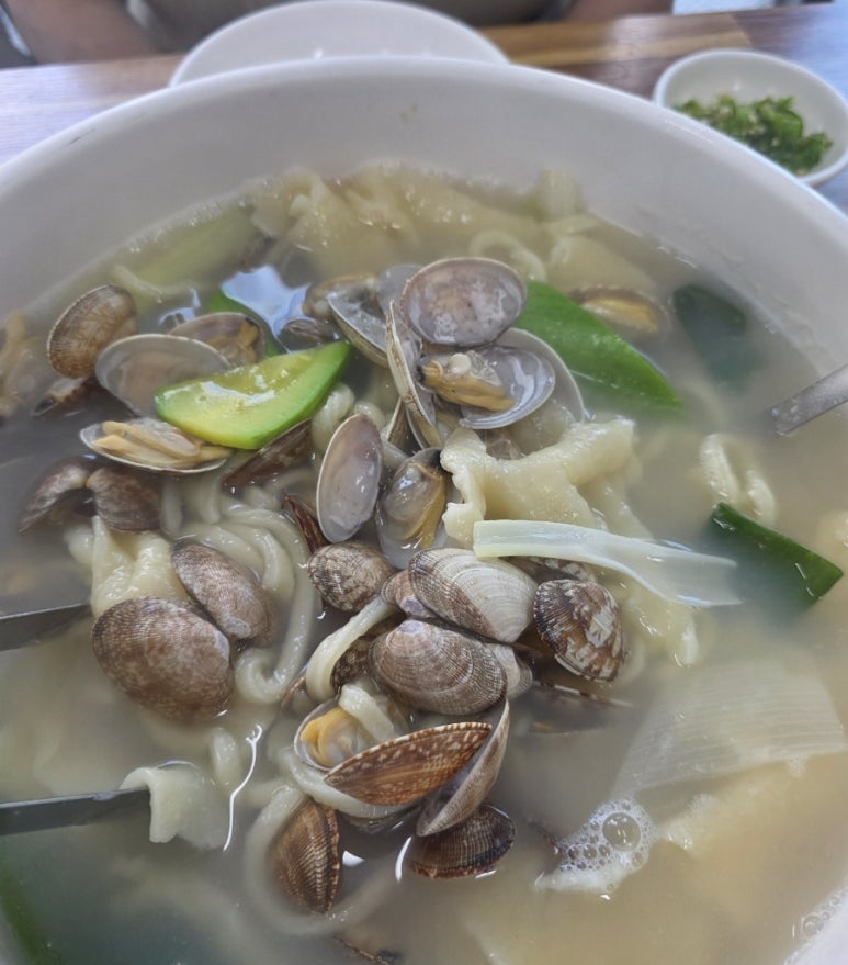 바지락손칼국수 사진 4