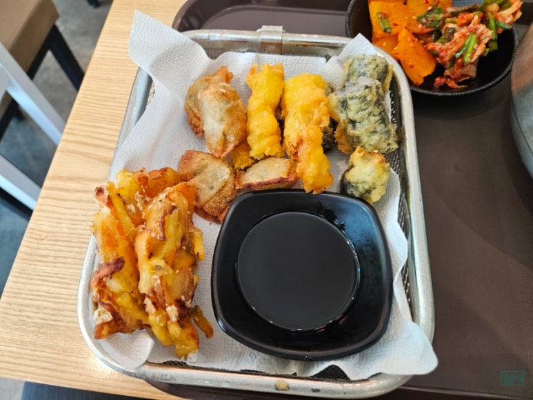 길동우동 공항점 사진 2