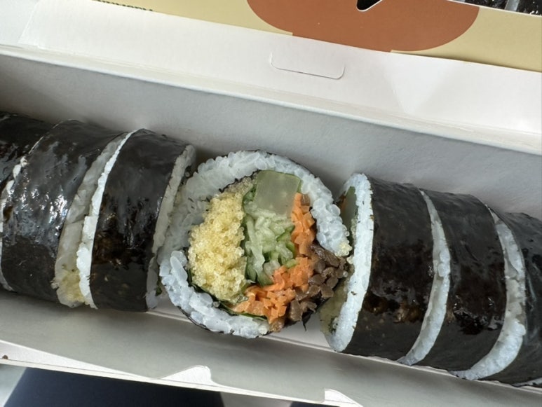 얌샘김밥 퍼블릭가산점 사진 8