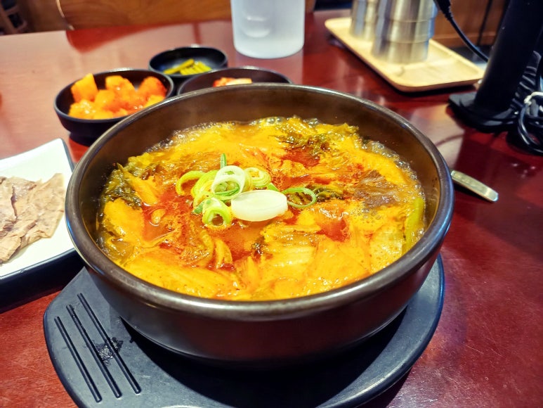 국밥장인 야탑역점 사진 7