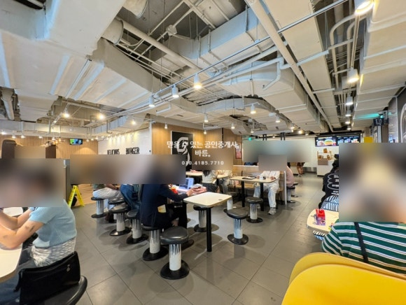 맥도날드 코엑스점 사진 3