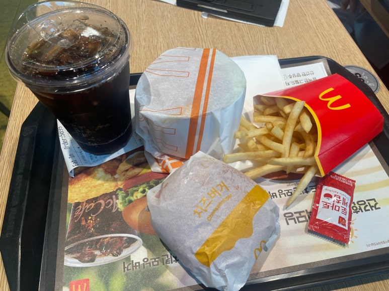 맥도날드 강남삼성DT점 사진 5