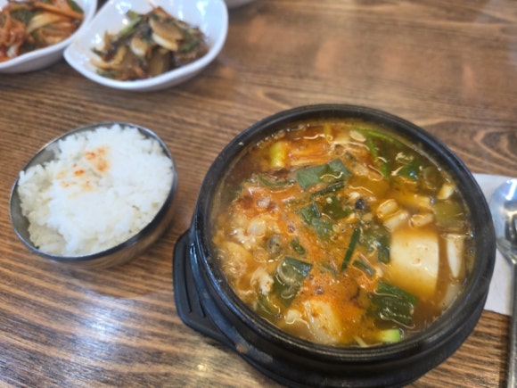 영희네우렁쌈밥 사진 5