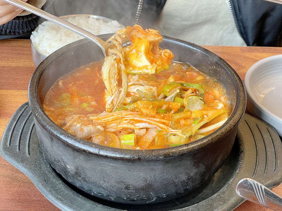 장수본가해장국 송파나루역점 사진 2