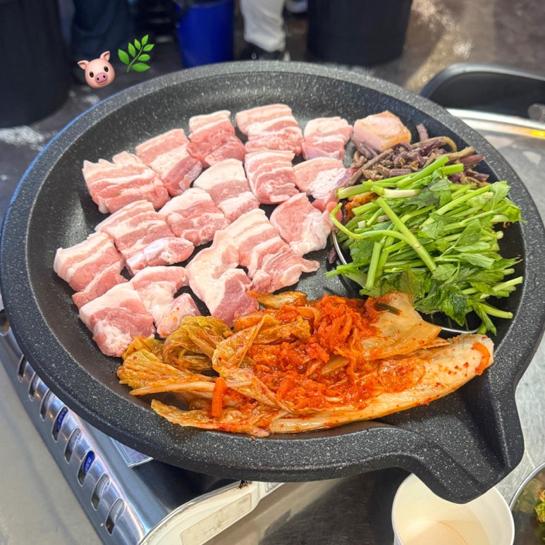 배고픈 돼지 잠실본점 대표 사진