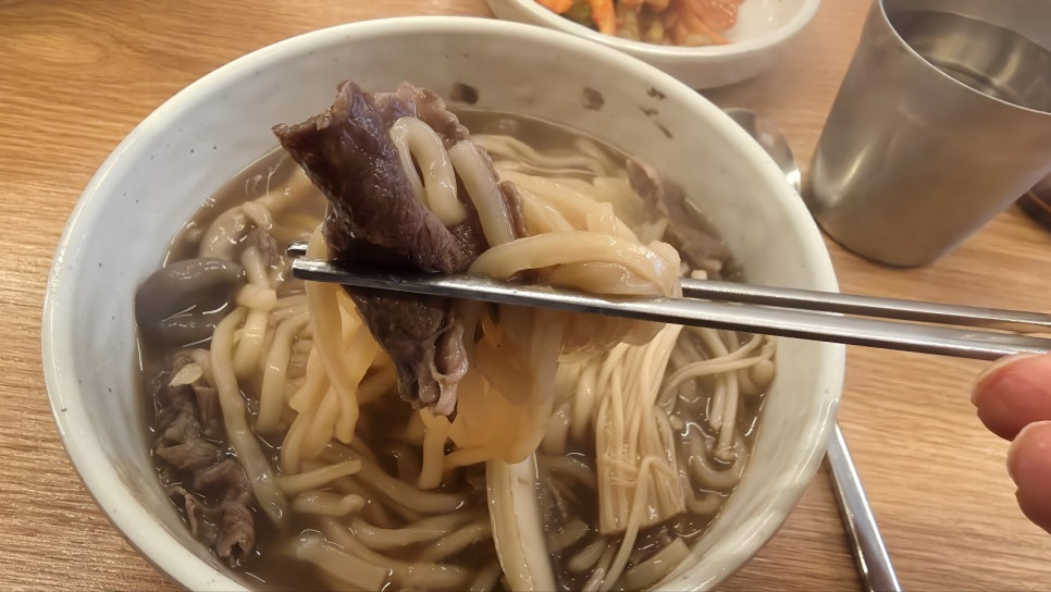 뒤끝 대표 사진