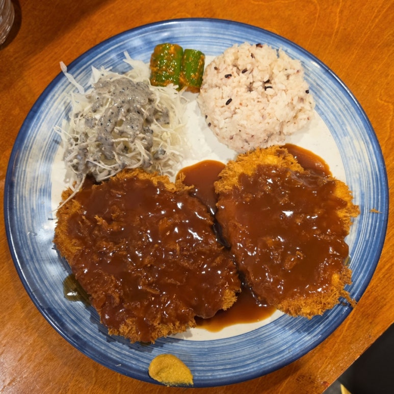 숲길돈가스 사진 7