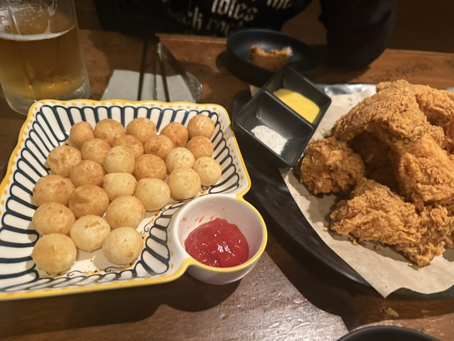 자담치킨 서울남구로역점 사진 4